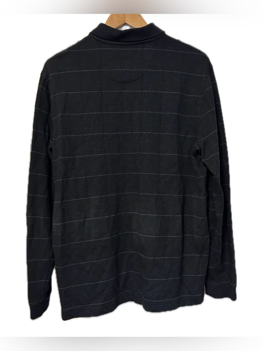 Van Heusen Long Sleeve Polo Charcoal Gray/Light Blue Pin Stripe. Men’s Large. - Picture 4 of 9